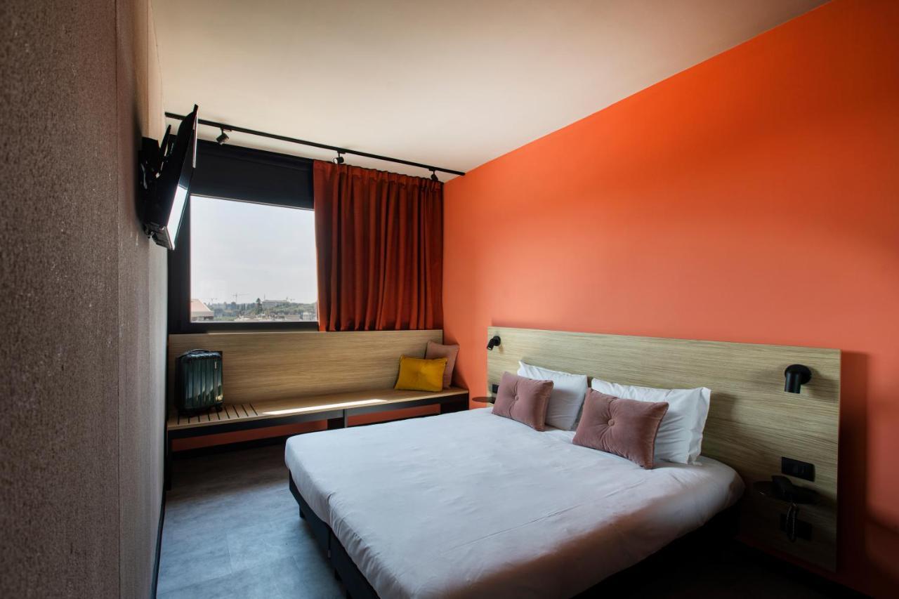Hotel Ibis Styles Roma Aurelia Esterno foto