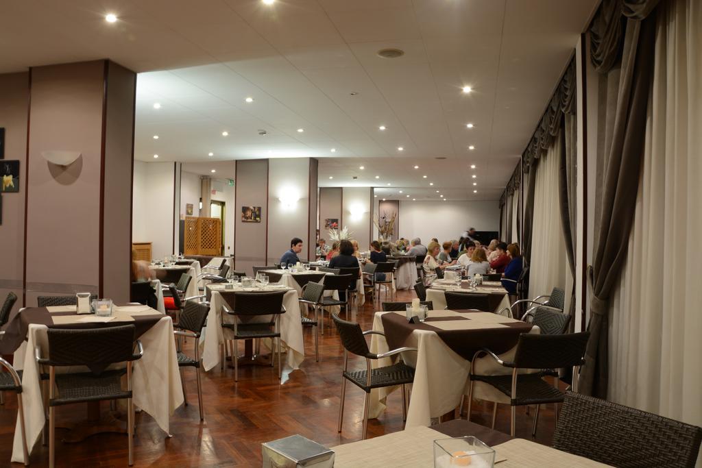 Hotel Ibis Styles Roma Aurelia Esterno foto